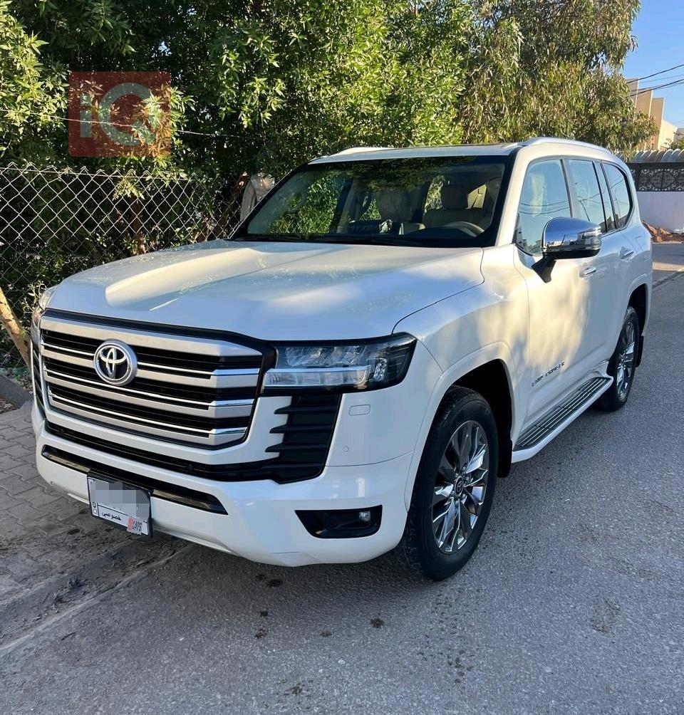 تويوتا لاندكروزر